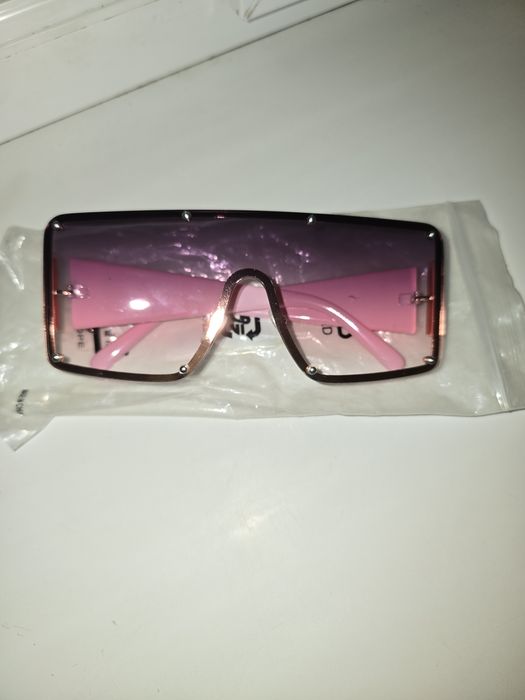 Продаю очки новые