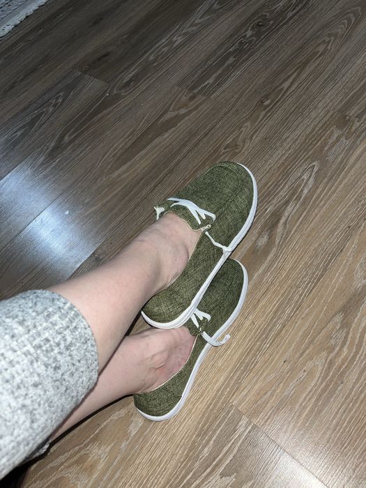 Продаются новые макасины