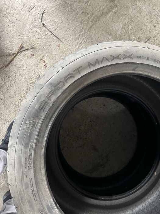 Vand 2 anvelope 285/40 Dunlop