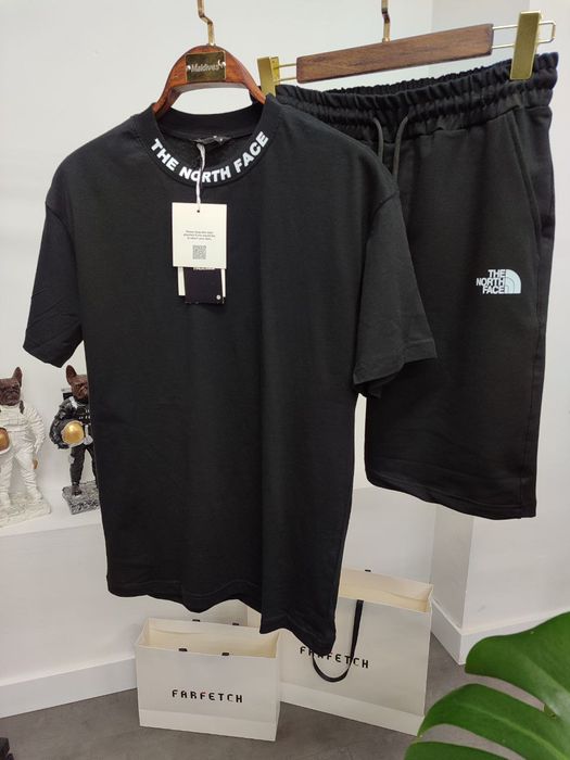 Летни сетове от две части