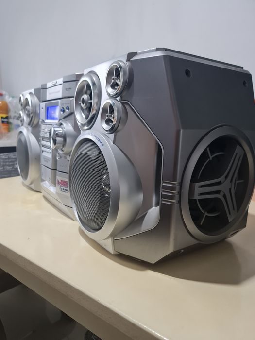 Combina audio SHARP. 470wati.