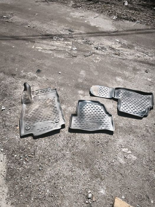 Оригинальные ковры Chevrolet Tracker 2014