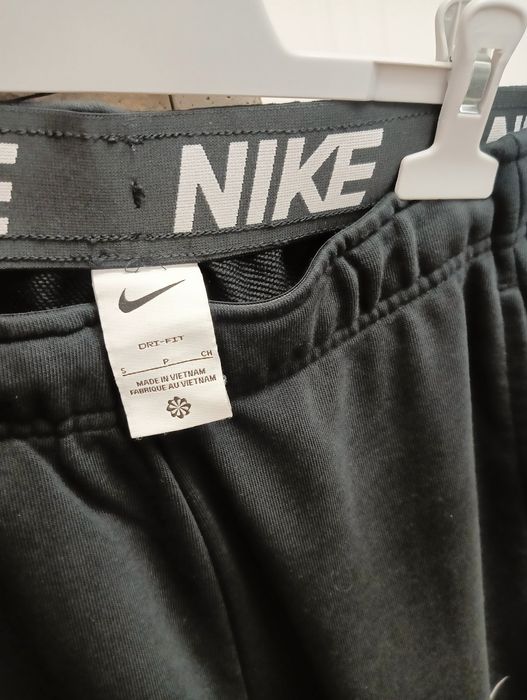 Pantaloni Nike marimea S