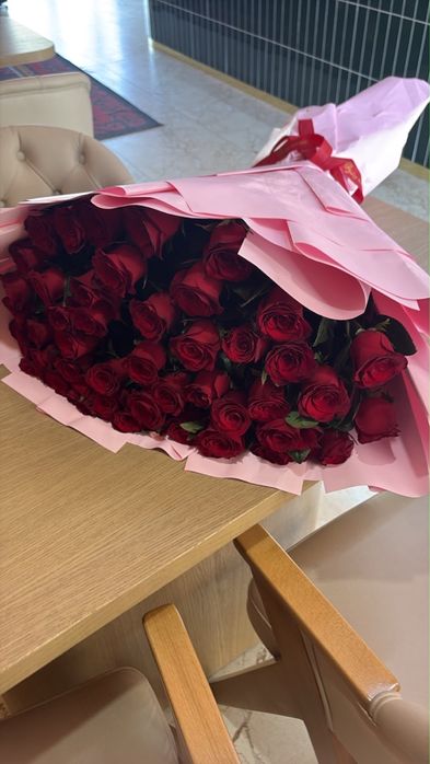 Свежие розы 51 шт