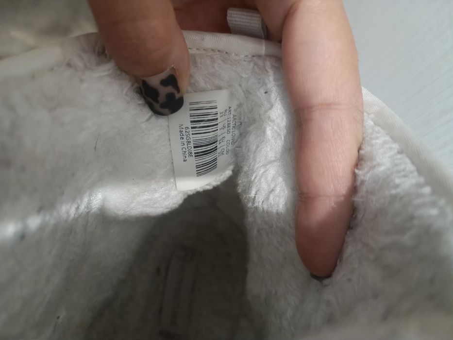 Демисезонные ботинки на девочку 33рр