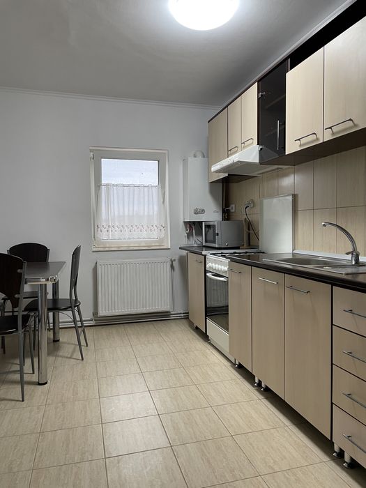 Dau in chirie apartament cu 2 camere in Micro 17, utilat si mobilat