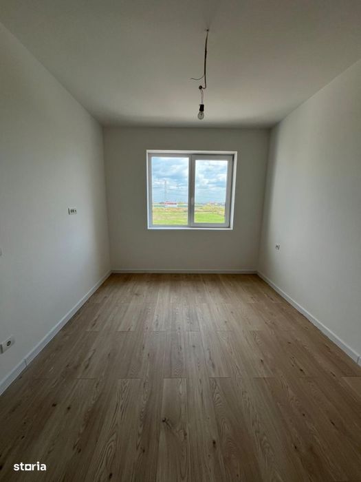 Ultimul Apartament, Curte Proprie, 3 Camere