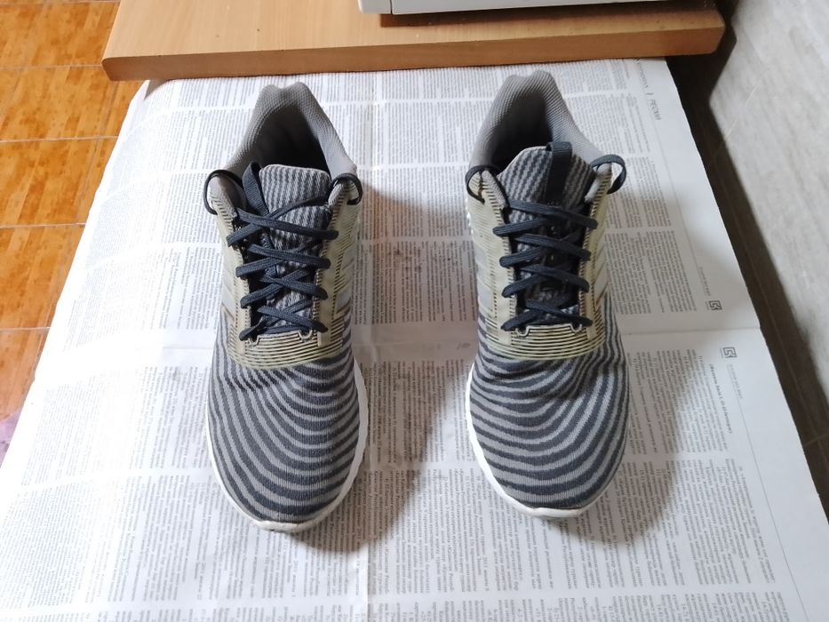 Продаются кроссовки Адидас