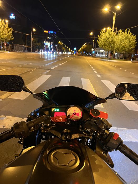Yamaha yzf r125 2012
