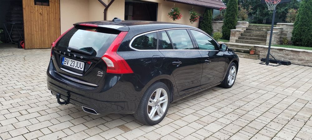 Volvo V60 plug - in - hybrid