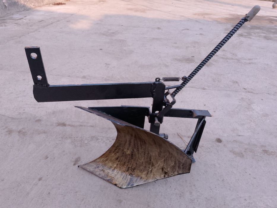 Плуг оборотный мотоблок учун