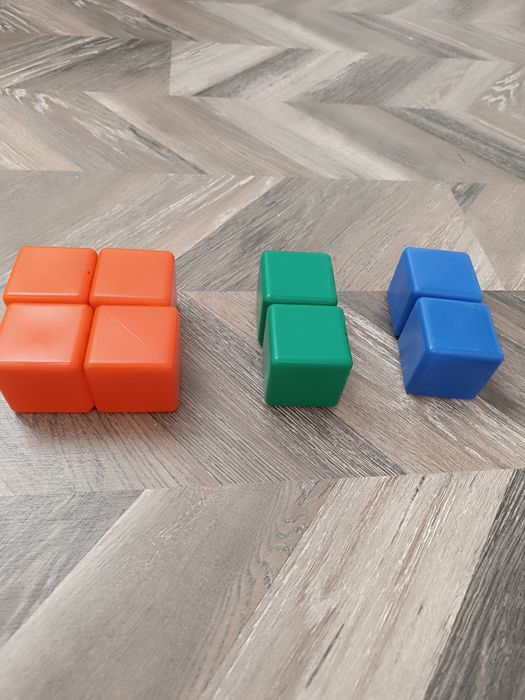 Продам б/у детские крупные кубики