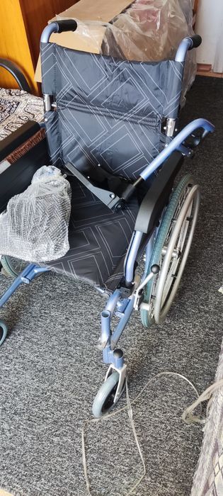 Коляска инвалидная