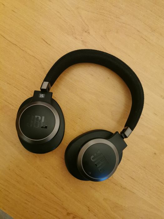 Casti JBL LIVE 650btnc