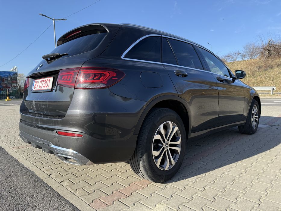 Vand Mercedes-Benz GLC (220d),2.0 litri diesel,194 cp,an 2020