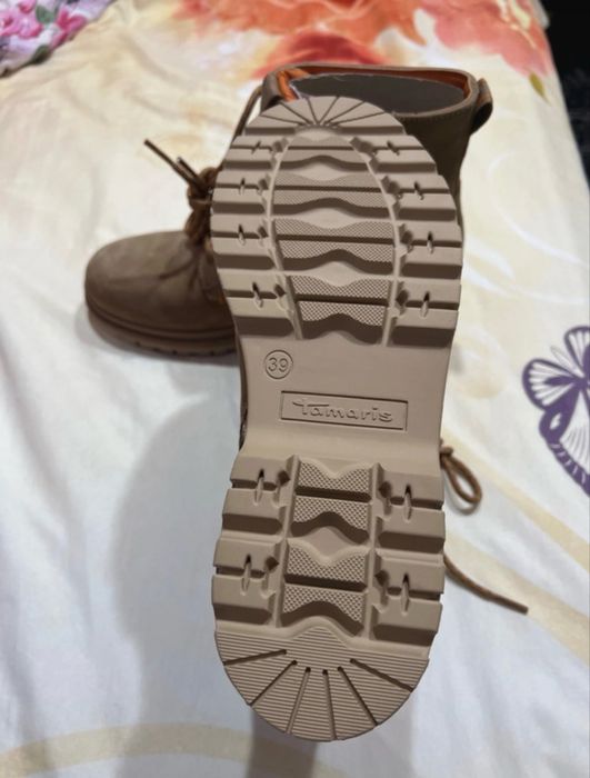 Vând Ghete Tamaris!