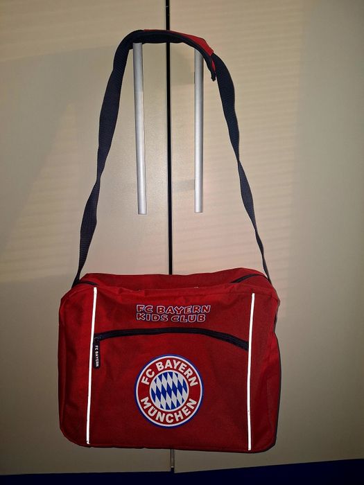 Geanta de umăr pt copii licențiată.