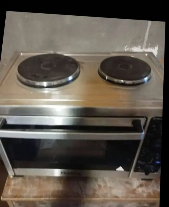 Электро духовка с плитой