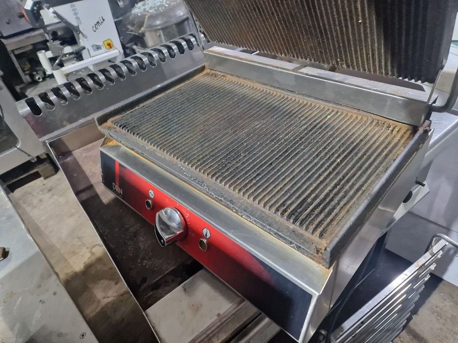 Cuptor pizza 2 camere,  la 380v, 44 pizza, aparate fast food