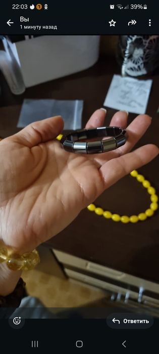 Янтарь : бусы, браслеты