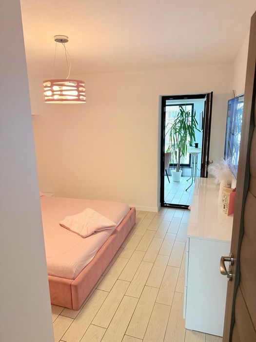 Apartament 3 camere + terasa interioara