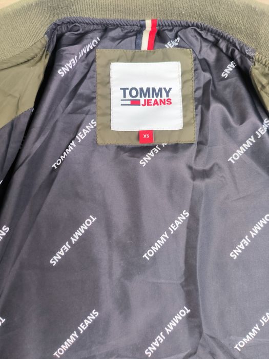 Tommy Jeans яке размер S