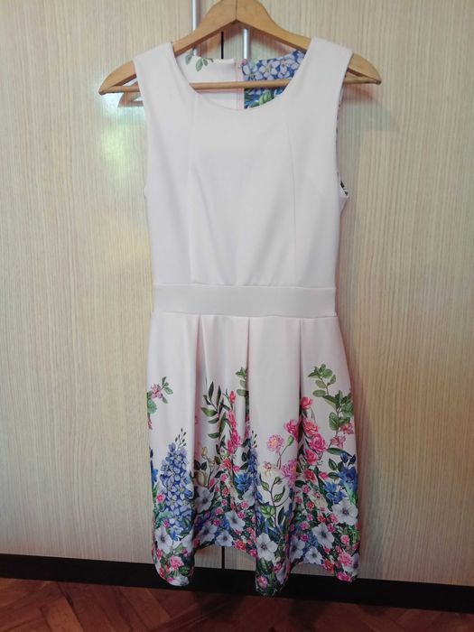 Рокли от 10 лв за брой