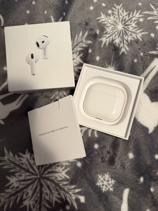 Casti Appel AirPods 4 (2024)