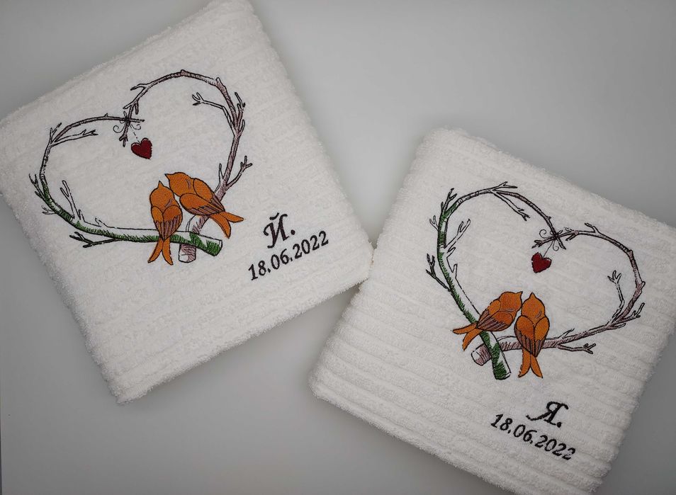 Кърпи (хавлии) с бродерия за кръщене, сватба, годишнинина