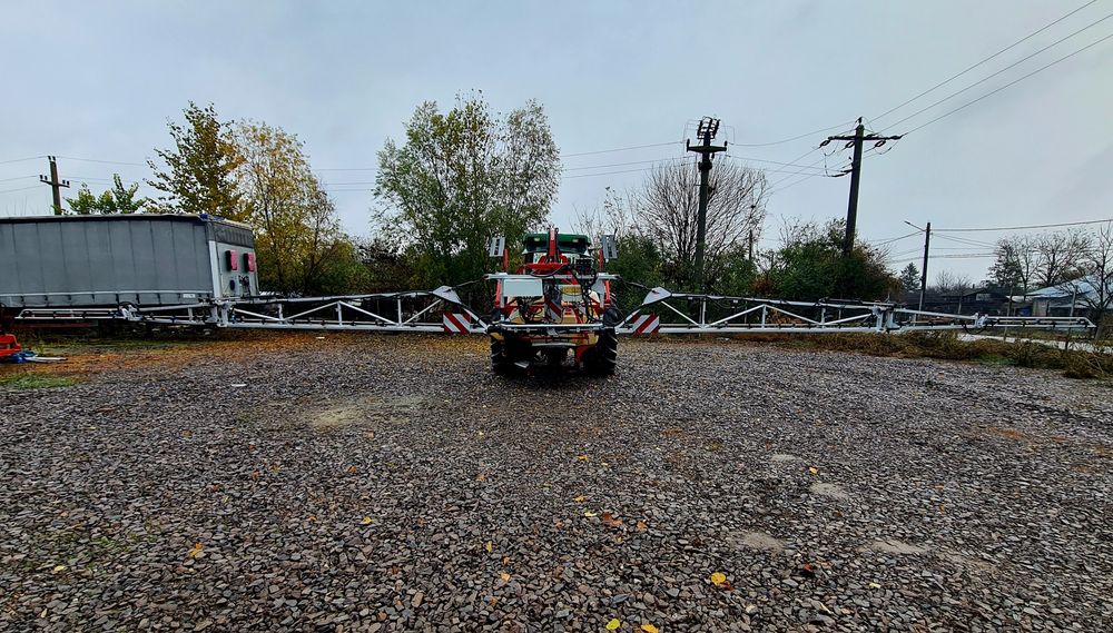 Instalatie erbicidat KUHN DELTIS 18 m aluminiu met pompa automata gps