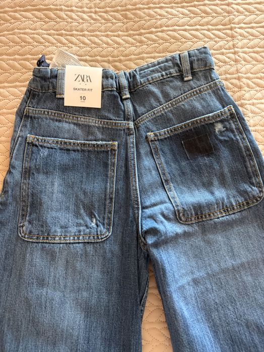 Дънки Zara Ripped Skater Jeans