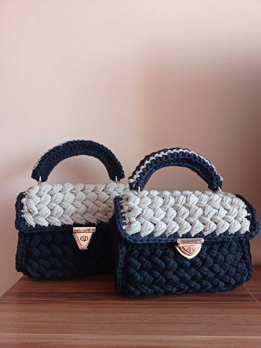 Дамски чанти ръчно плетени