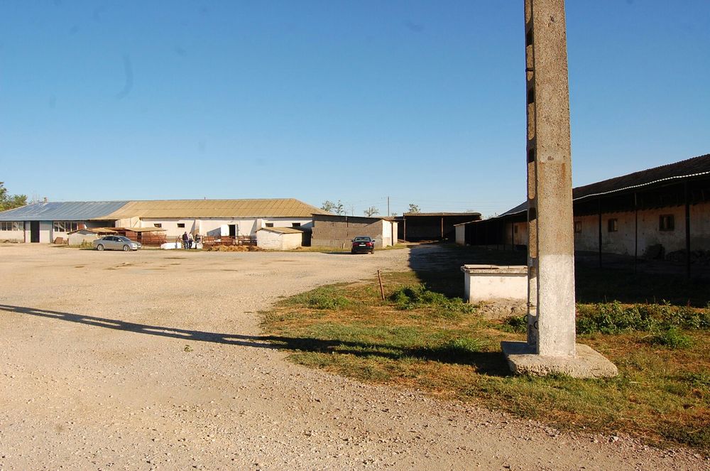 Proprietar vand-inchiriez