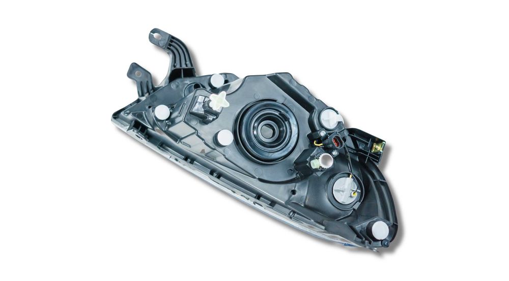 Фара LH Granta FL 18-