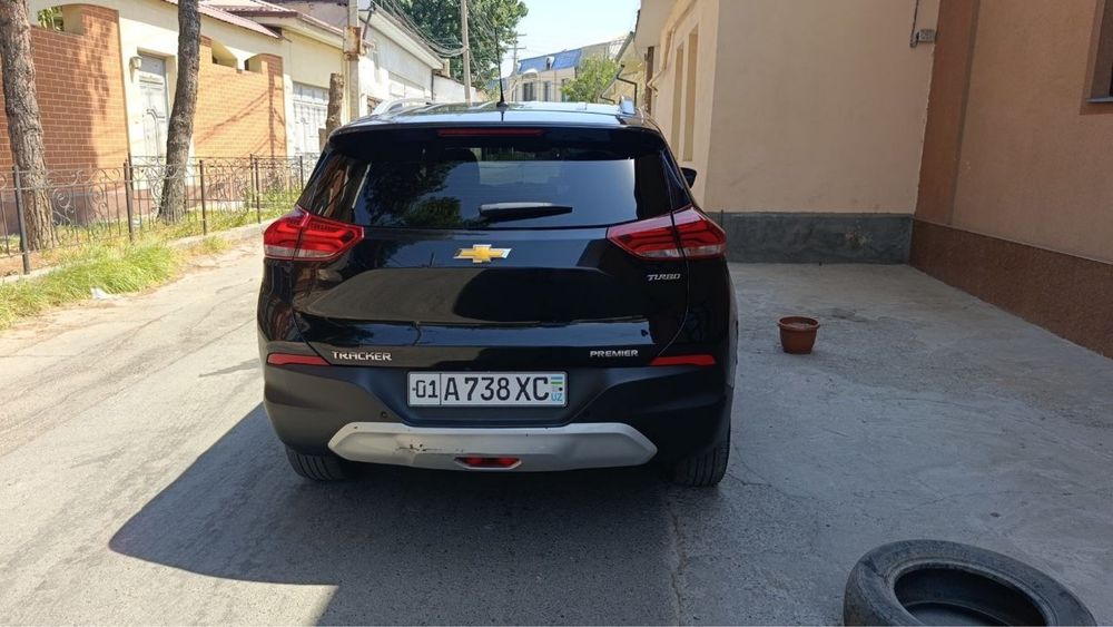 Tracker premier srocno