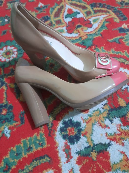 Туфли женские новые