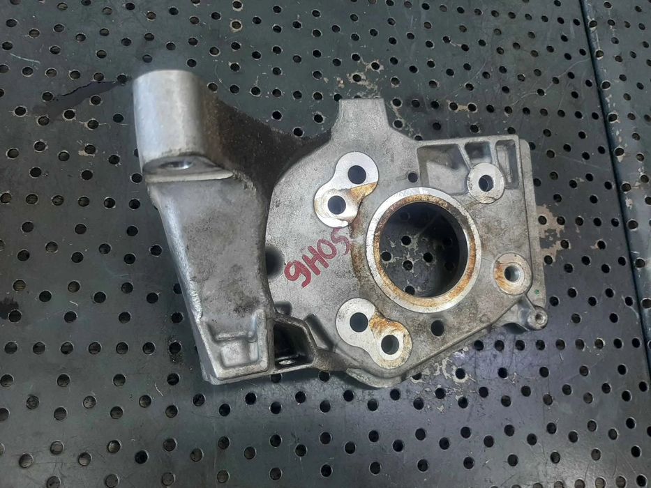 suport pompa inalta 9h05 1.6 hdi citroen c4 peugeot 308  9684778280
