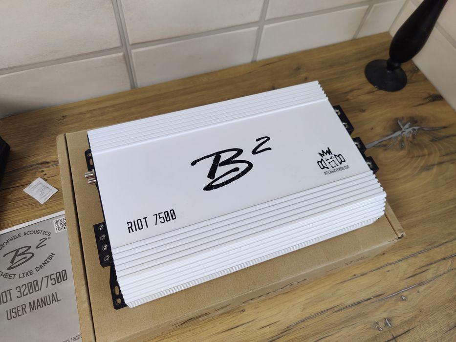 B2 riot 7500 v2 amplificator subwoofer statie( deafbonce trf taramps)