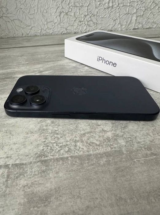 Срочно продается айфон 15 про 128гб