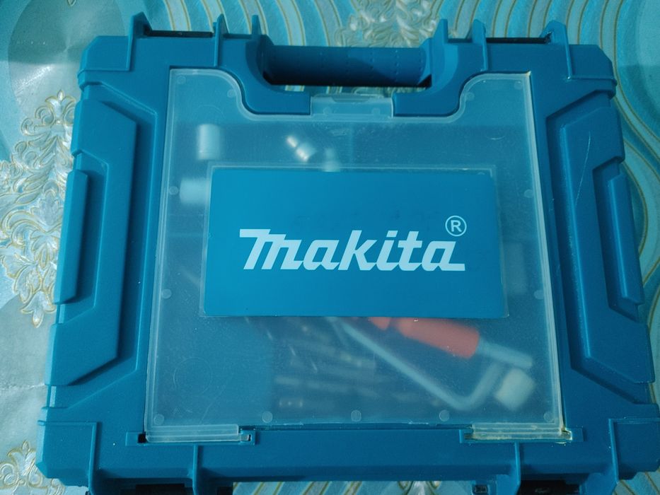 Шурупаверт сотилади