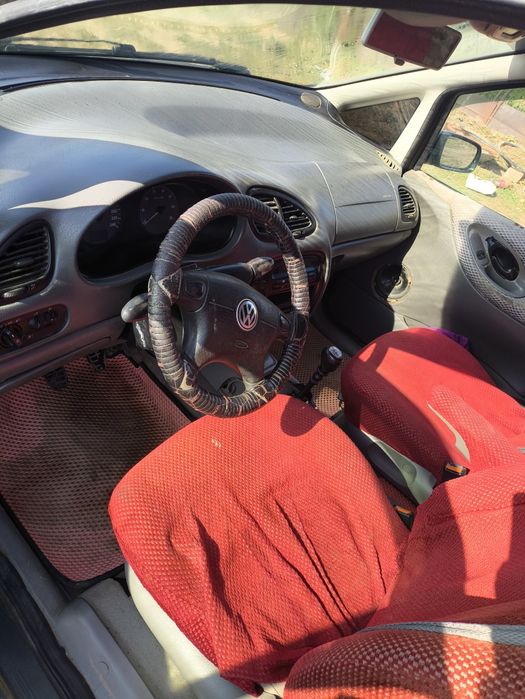 продам машину фолсвагин шаран