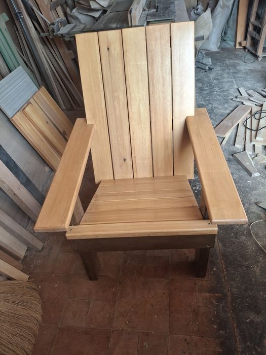 Кресло новое. Материал сосна.