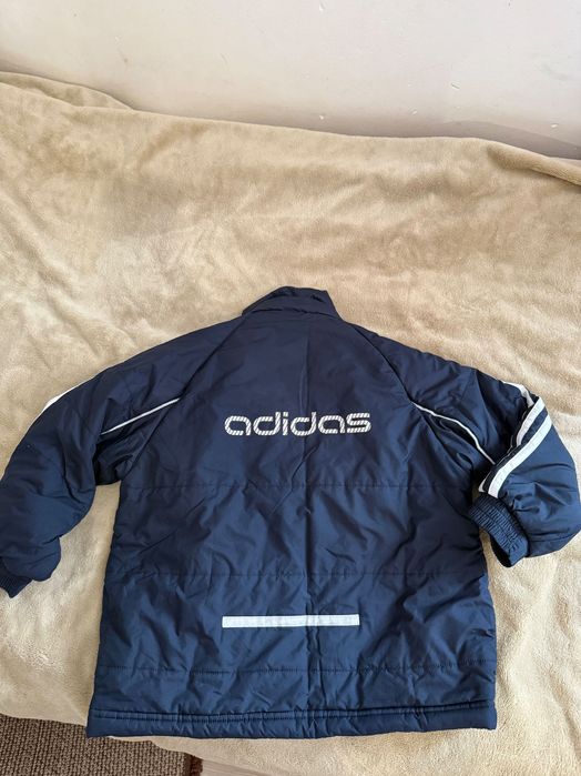 Яке детско Adidas