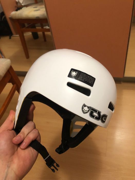 Каски за bmx/dirt jump