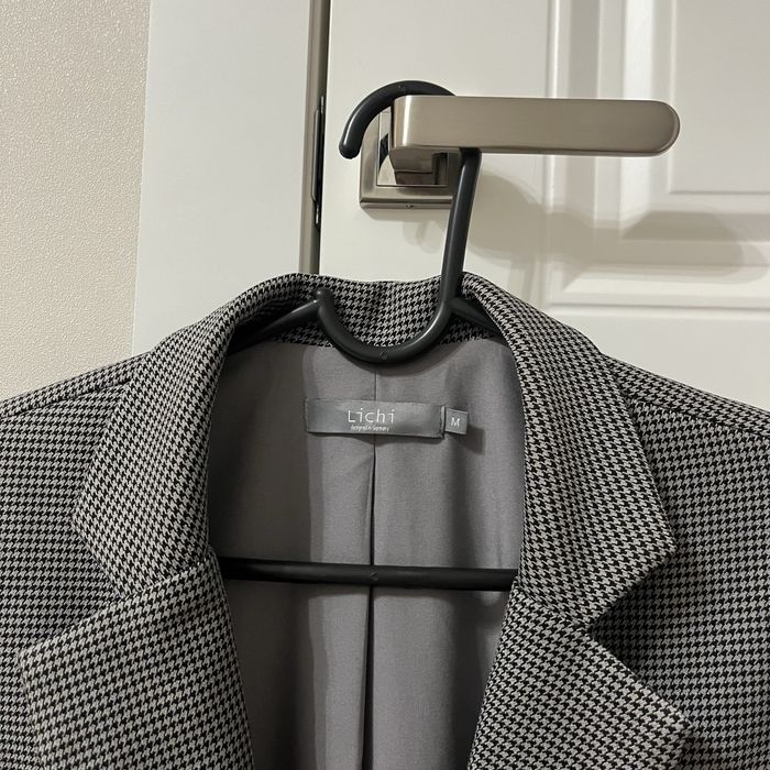 Пиджак с юбкой от Lichi