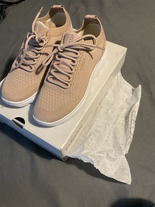 Дамски  обувки geox 37