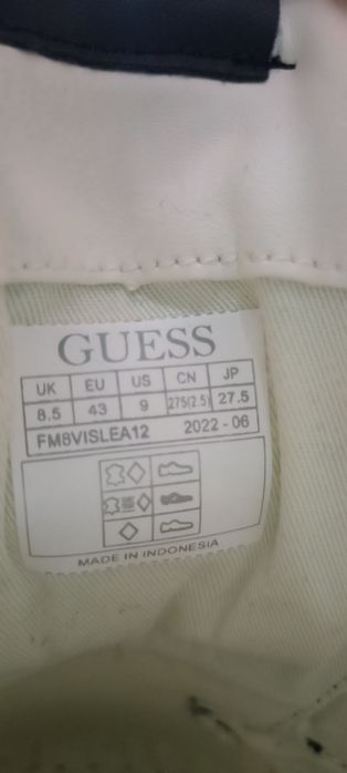Мъжки обувки Guess
