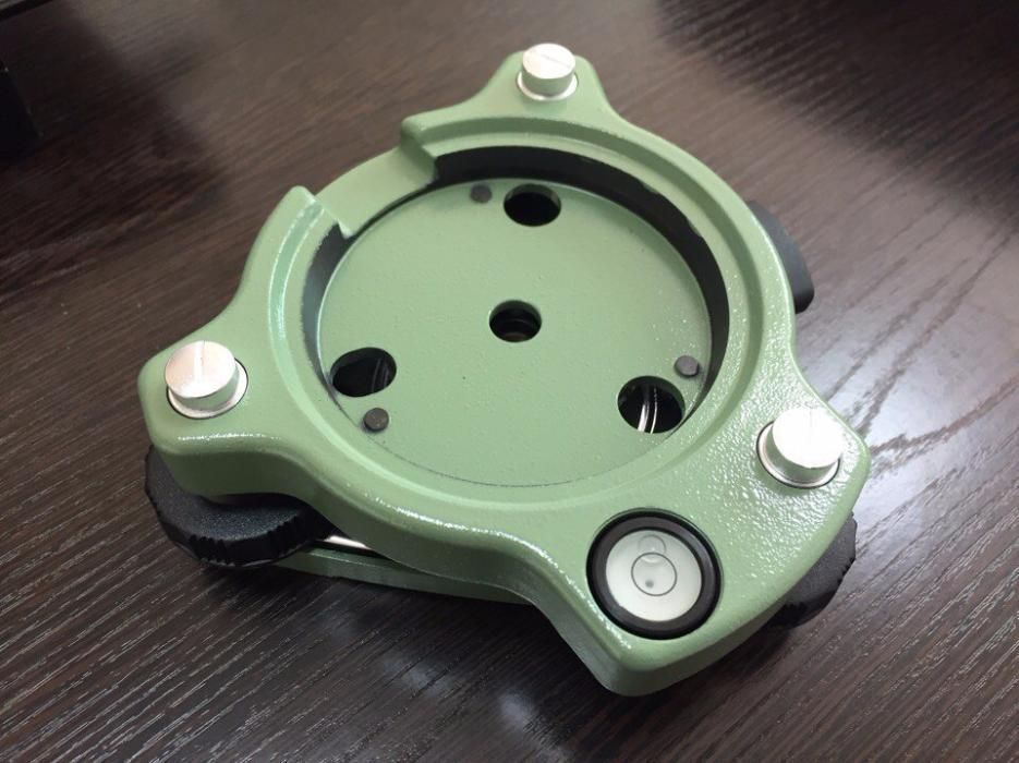 Трегер для тахеометра gps leica trimble геодезия