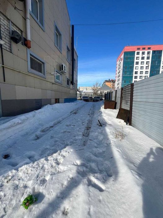 Продажа здания в центре города.