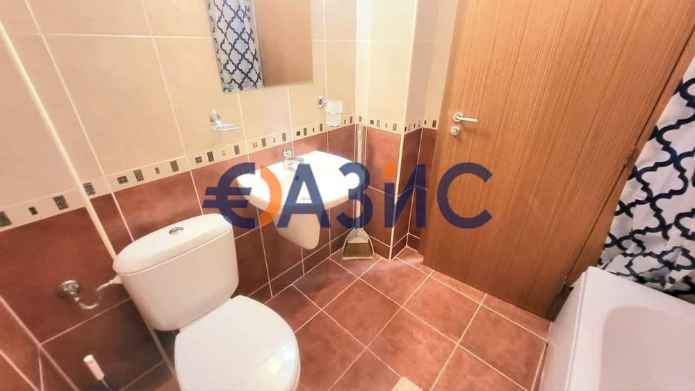 Продава се Двустаен апартамент в к.к. Слънчев бряг - 67 кв.м за 662 €/кв.м - Снимка #10